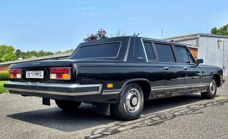 Our choice for today’s Bring a Trailer Auction is the 1985 ZiL Russian sedan