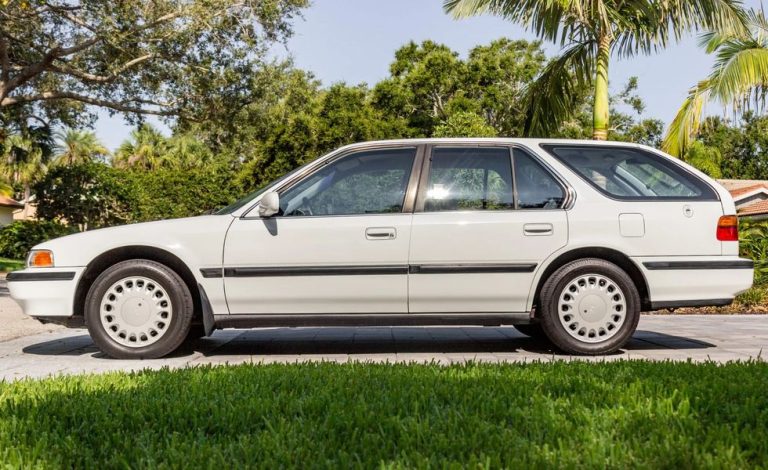 Today’s Bring a Trailer sale was won by a 1993 Honda Accord Wagon