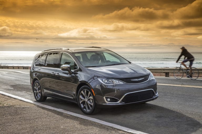 Is the one Chrysler Pacifica van strong enough to last until electric vehicles come out?