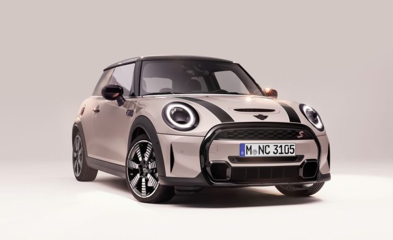 There may not be any more Mini Coopers with manual transmissions shortly