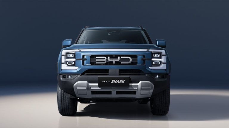 The plug-in hybrid pickup truck 2024 BYD Shark is ready to take on the world