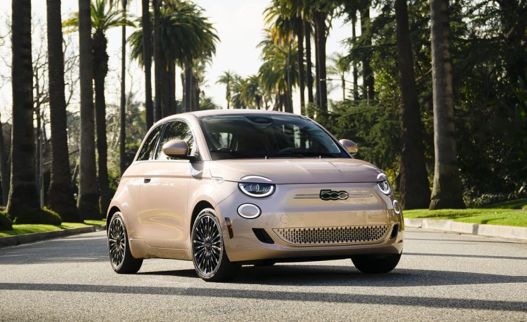 Fiat is releasing two high-end 500e EVs, which will cause a “Mic-Drop Moment”