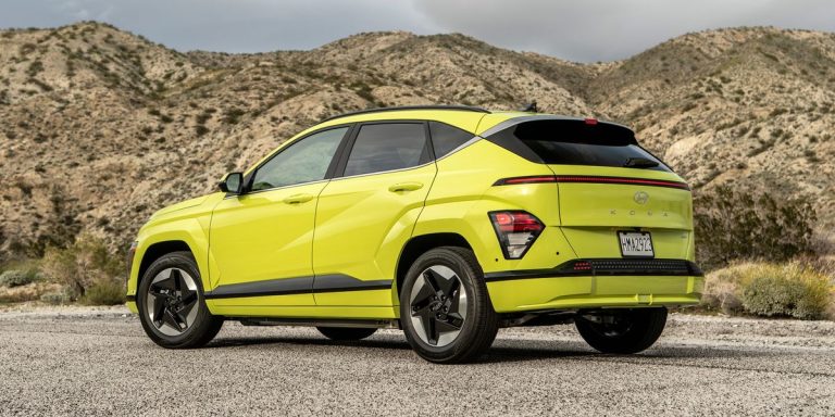 Hyundai talks about the battery and engine options for the US-market 2024 Kona