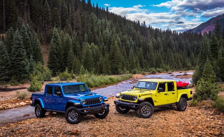 The Jeep Gladiator 4xe will have the Wrangler’s plug-in engine next year