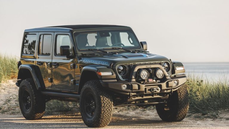 The new AEV upfit choices for the 2024 Jeep Wrangler give it more style