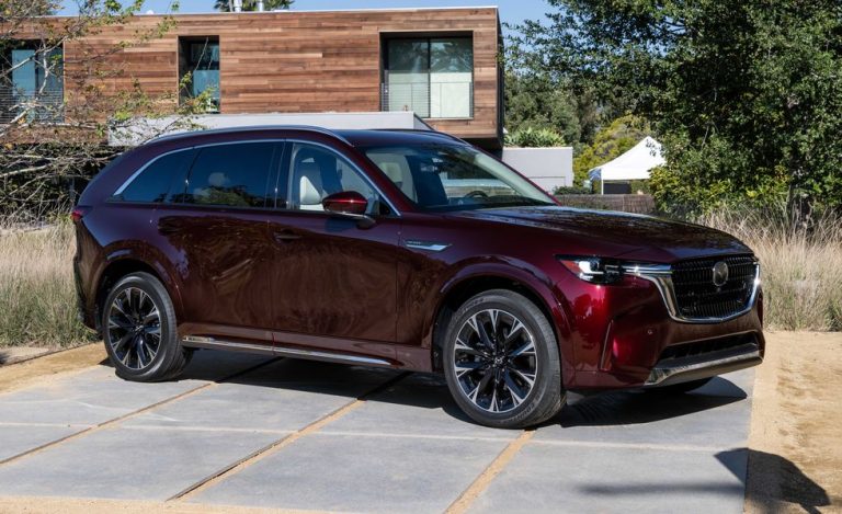 The 2024 Mazda Cx-90 Aims High With Its Powerful Inline-Six Engine And Elegant Design