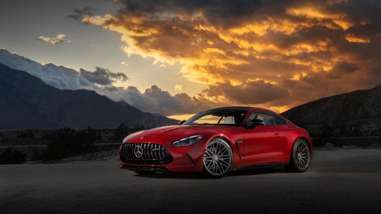 The Mercedes-AMG GT 2024 will cost a lot more. It will begin at $136,050