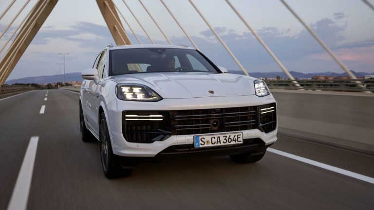 The Porsche Cayenne Turbo E-Hybrid comes on the scene in 2024