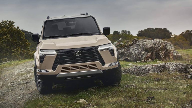 How We’d Outfit the Lexus GX 2024 for Driving on and Off-Road