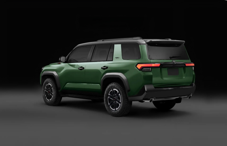 The 2025 Toyota 4Runner will reportedly sport a hybrid engine, manual transmission, and Tacoma TRD Pro kit