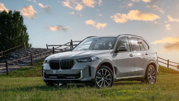 The 25th anniversary of the X5 is marked by the BMW X5 Silver 