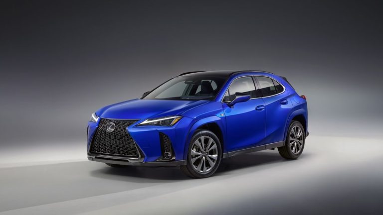 The hybrid engine in the 2025 Lexus UX300h is better and makes 196 horsepower