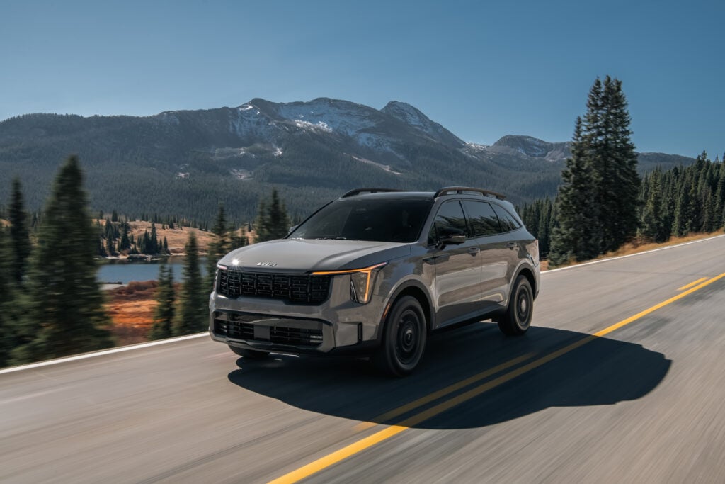 2026 Kia Sorento front exterior view