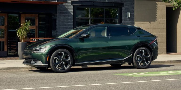 The Kia EV6 Limited Edition has an excellent color combination of green and tan