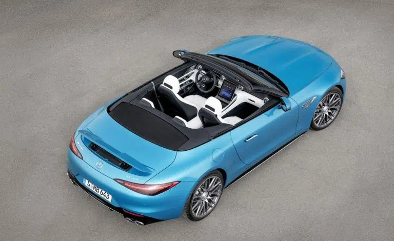 The United States will be able to buy the Mercedes-AMG SL43, inspired by F1 cars, in 2023