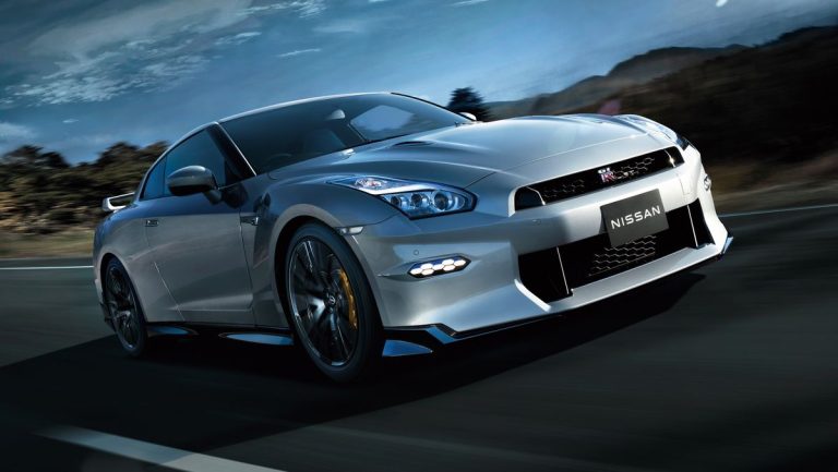 The 2025 Nissan GT-R in Japan has a blue interior, and this might be the last one with a blue interior