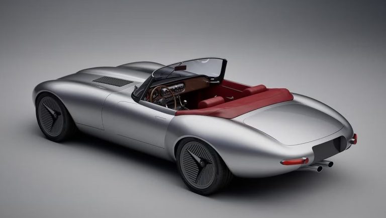 Former Jaguar Design Chief Unveils A Striking New Vision Of The Iconic E-Type