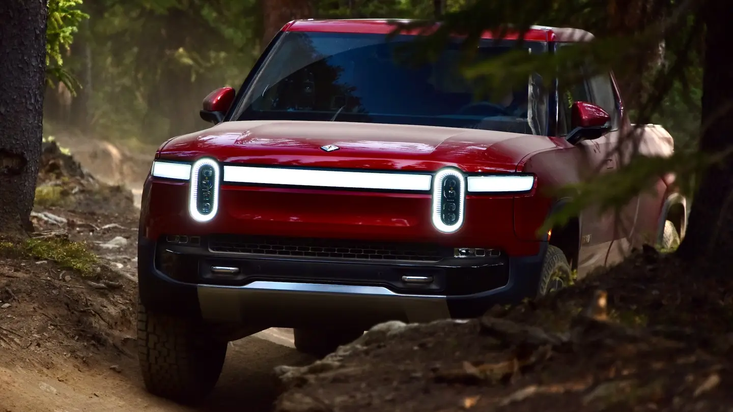 Reports say that Rivian is working on the 1,000-HP R1T and R1S wheelies