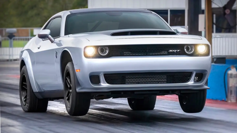 The last Dodge Challenger Demon 170 auctioned for $700,000