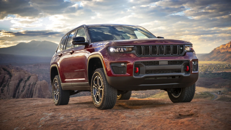 Due To A Problem With The Steering, Jeep Is Bringing Back All-New Grand Cherokees