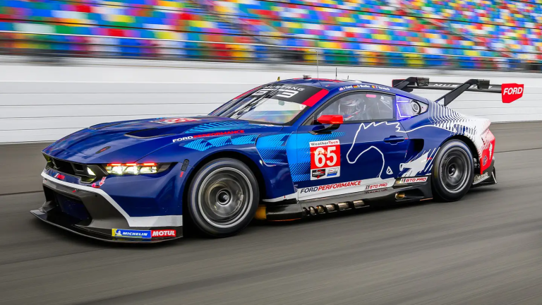 Mustangs with V8 engines, not EcoBoost engines, are what Ford wants to race