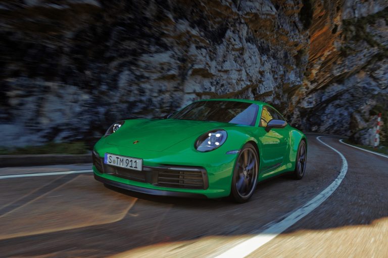 Porsche 911s will use combustion engines “as long as possible”