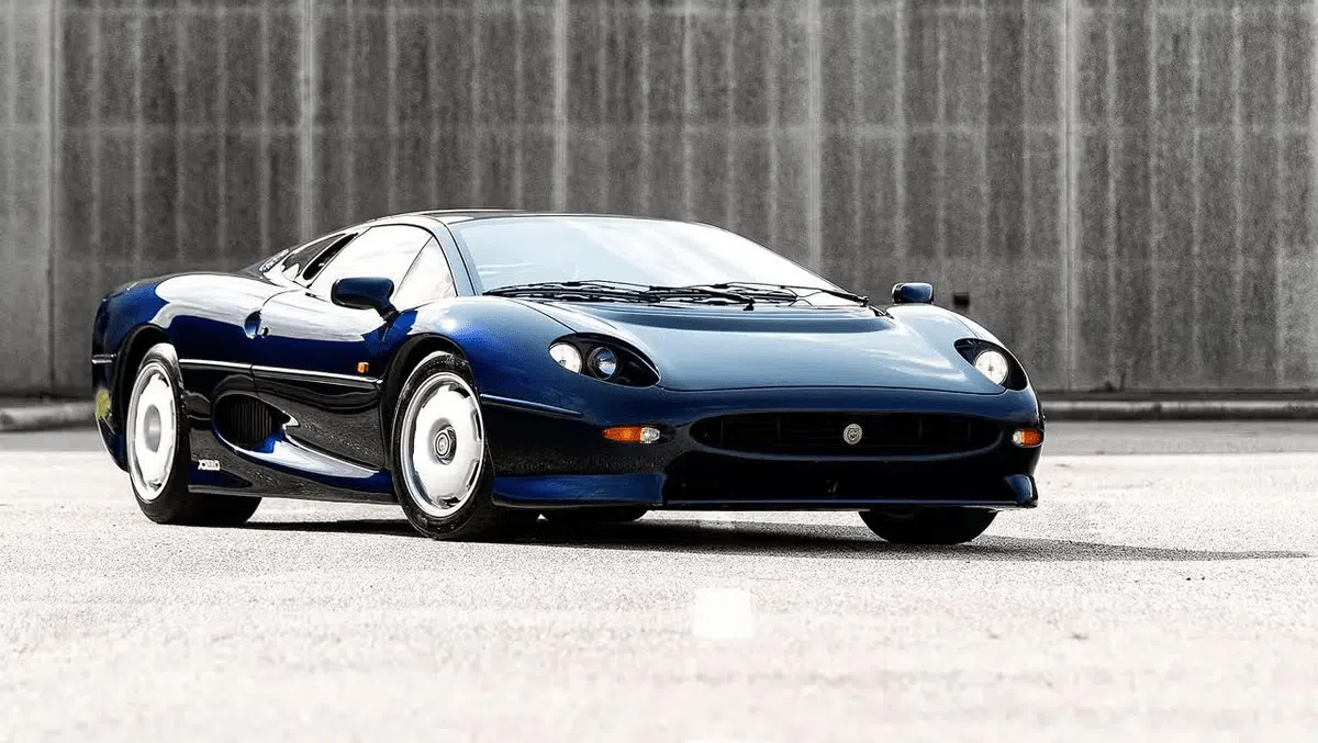 The Beautiful Jaguar XJ220 Racecar Is Today's Bring A Trailer Find
