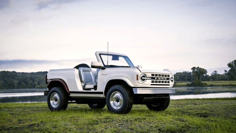 The Ford Bronco Roadster Concept Might Be The Most Beautiful Bronco We’ve Seen Since The 1960s