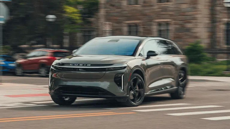 The Latest Version Of The Lucid Gravity Tool Has A Dashcam And Makes It Easier To Tow