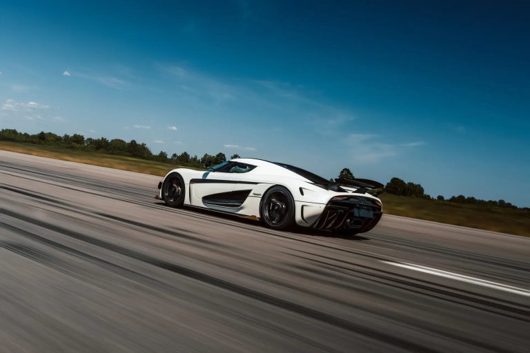 The Koenigsegg Regera breaks Rimac Nevera’s record of 0-249-0 MPH