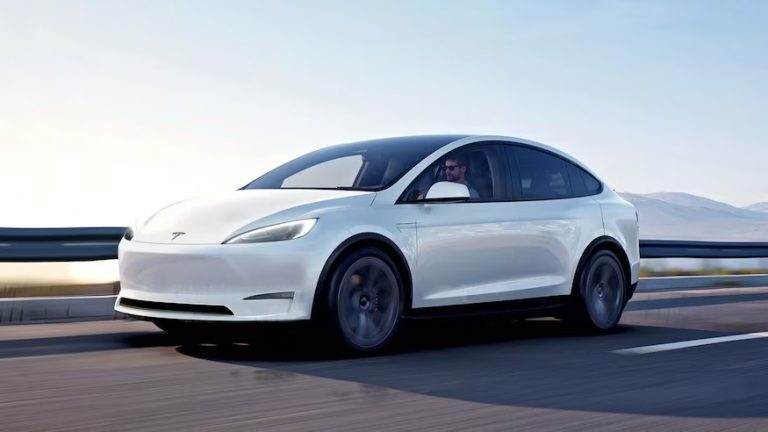 Information on the Tesla Model X 2026, a Funky Electric SUV in the Works