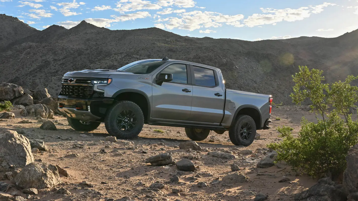 GM is no longer selling some Silverado and Sierra trucks because their roofs have split
