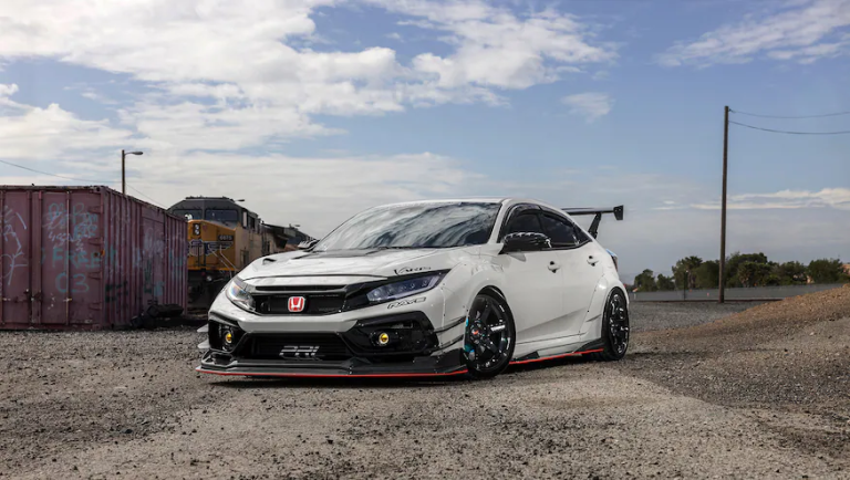 Repeat constructor widens 2020 Honda Civic Type R