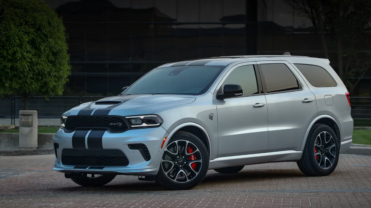 2025 Dodge Durango Continues The Hemi And Hellcat V-8 Legacy For Another Year