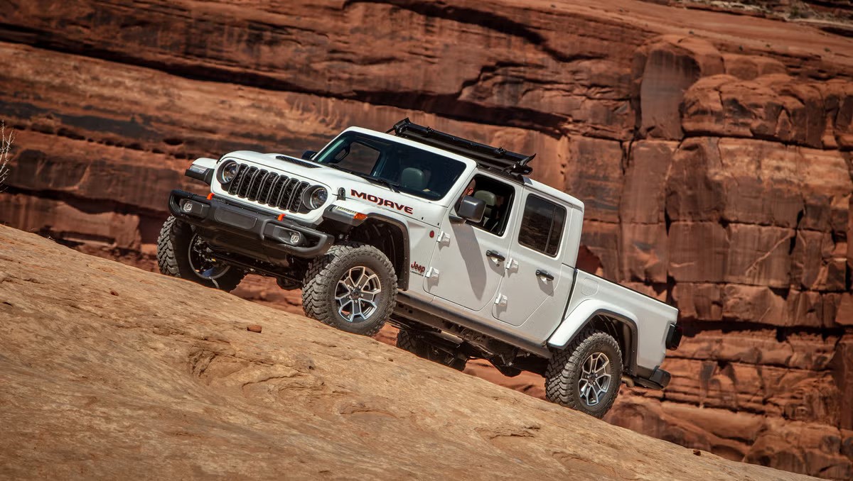 The 2025 Jeep Gladiator Now Starts At $39,995 And Does Away With The Stick Shift