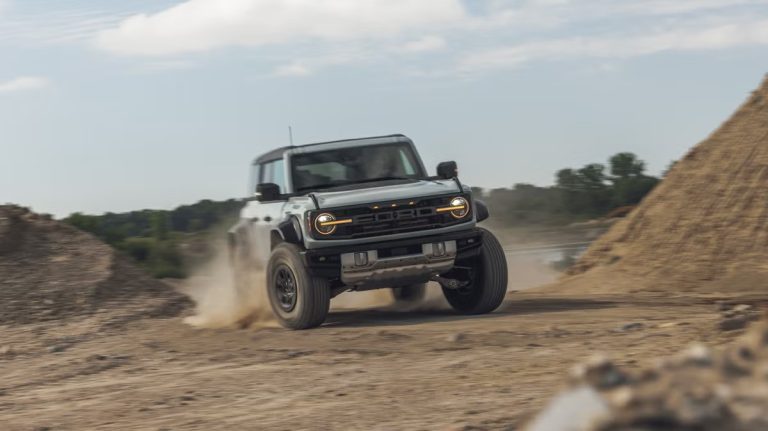 Ford increases the speed and torque of the Ranger and Bronco Raptors