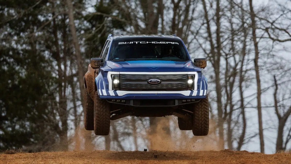 Electric off-road vehicle with a lot of power: Ford F-150 Lightning Switchgear Pickup
