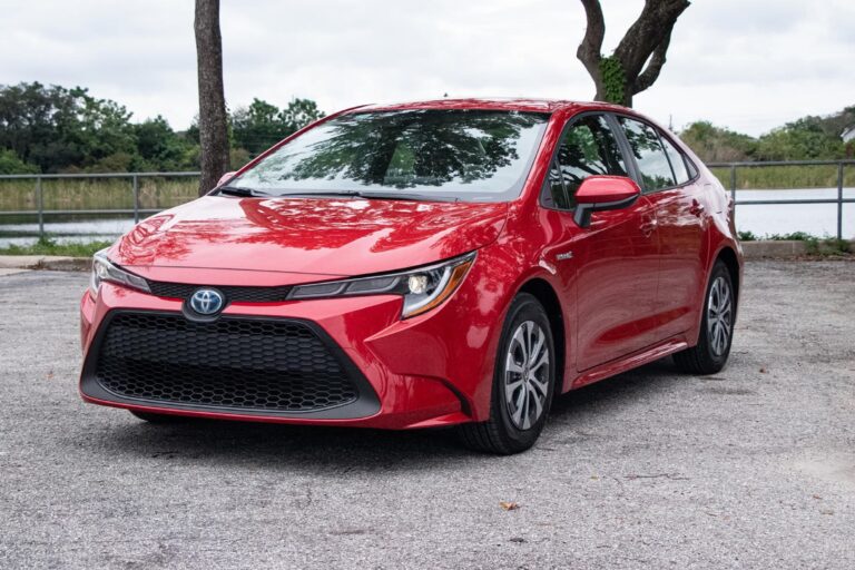 2025 Toyota Corolla Review