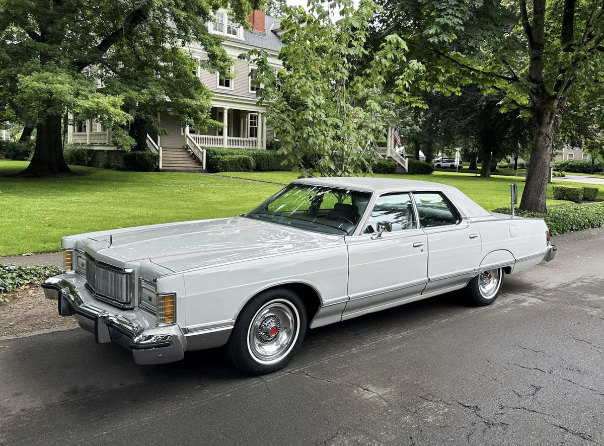 Today's Bring a Trailer Pick is a boxed 1978 Mercury Grand Marquis