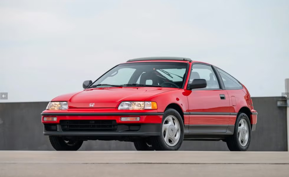 Today, the Honda CRX Si from 1991 is our "Bring a Trailer" pick