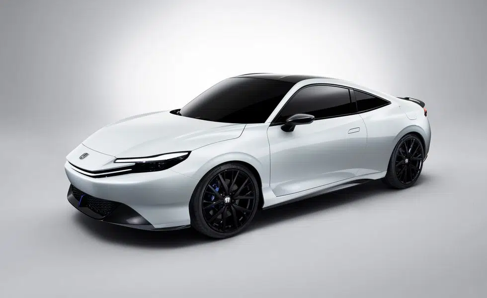 At the Tokyo Auto Show in 2023, there were a lot of sports cars
