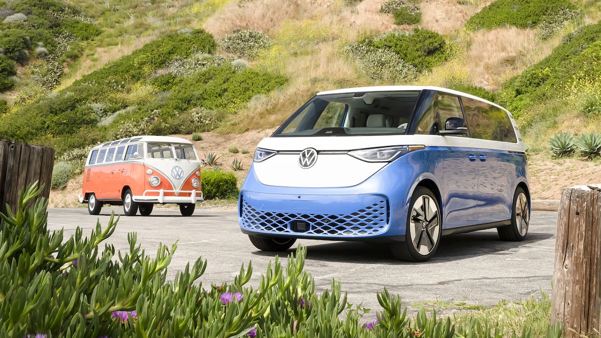 When it comes out, the Volkswagen ID. Buzz 2025 will have a first version and two trim levels