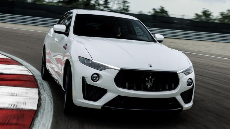 Maserati will discontinue building V-8s by 2023