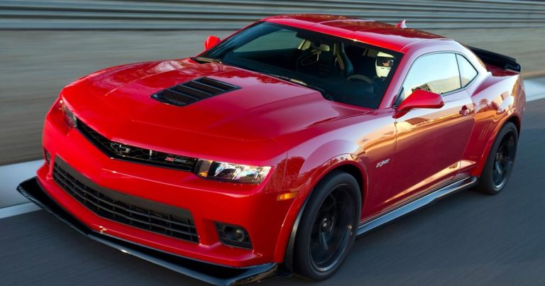 Chevy stopped making the Camaro ZL1 1LE, which makes people wonder about the Z28