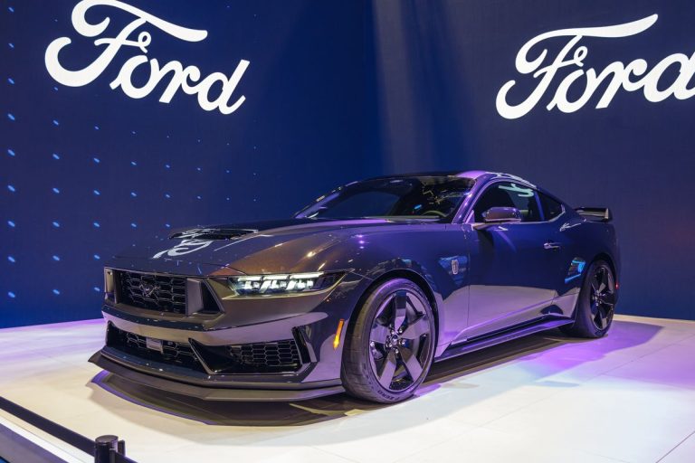 The 2024 Ford Mustang Dark Horse Has Wheels Made Of Carbon And Color That No Other Car Has.