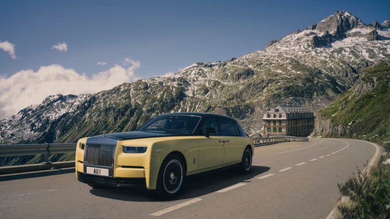 A Unique Rolls-Royce Phantom Inspired By ‘Goldfinger’ That’s Perfect For A Supervillain