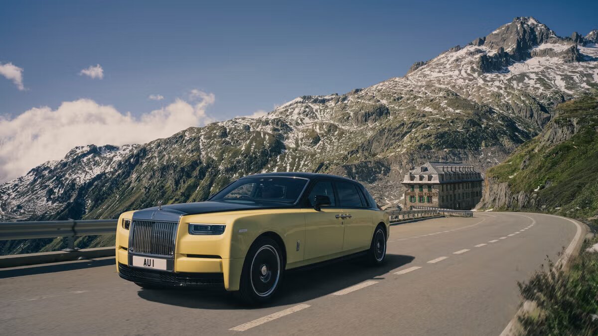 A Unique Rolls-Royce Phantom Inspired By 'Goldfinger' That’s Perfect For A Supervillain