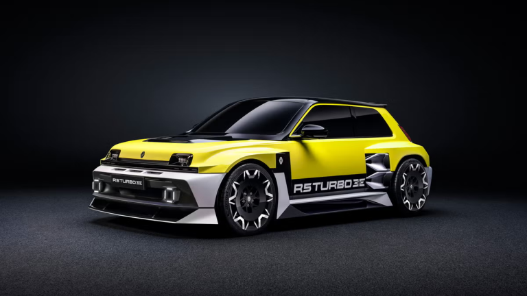 With 500 HP, The Renault 5 Turbo 3E Is A Rear-Wheel-Drive Hot Hatchback