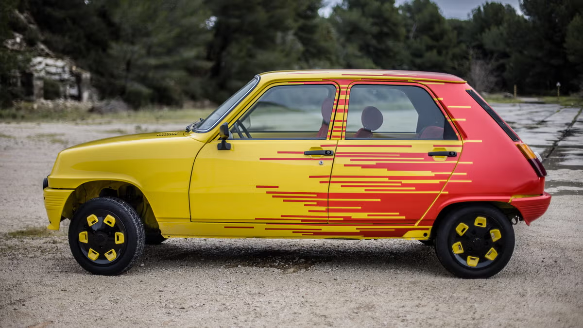 The Renault 5 Restomod Looks Great, But It Can Only Go 50 Miles On Electricity Alone