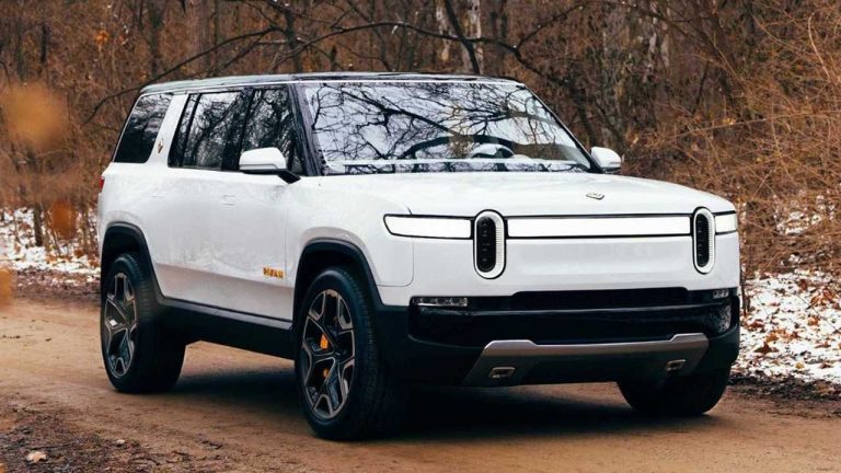 There are now more details about the Rivian R2. It will cost $47,000 to buy, have a range of 330 miles, and come out in 2026